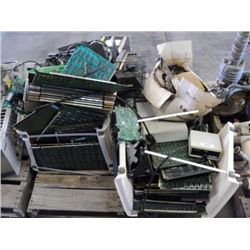 PALLET: MIXED CHASSIS & BOARDS