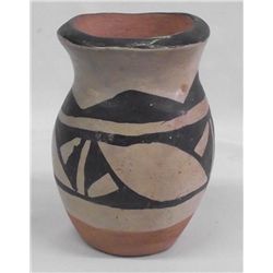 1930s Santo Domingo Pottery Vase