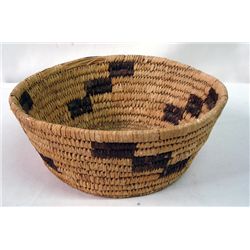 Vintage Papago Two Tone Stairstep Basket