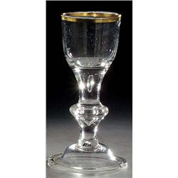 Kelchglas mit Goldrand