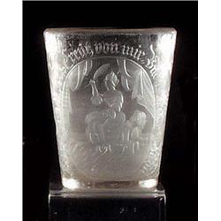 Becher mit amosanter Szene