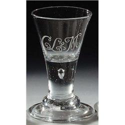 Paar Schnapsgl„ser