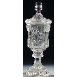 Deckelpokal mit Orden