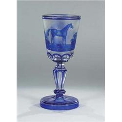 Pokal mit šberfangreliefschnitt