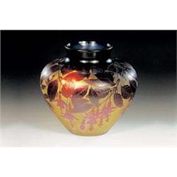 Vase mit Fuchsien