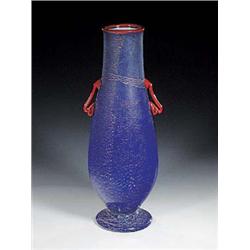 Seltene Zierhenkelvase