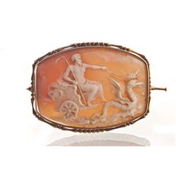 A Gold and Cameo Brooch, Poland, 1914
