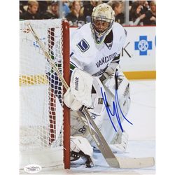 Roberto Luongo Signed Canucks 8x10 Photo (JSA COA)