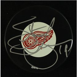 Steve Yzerman Signed Red Wings Logo Puck (JSA COA)