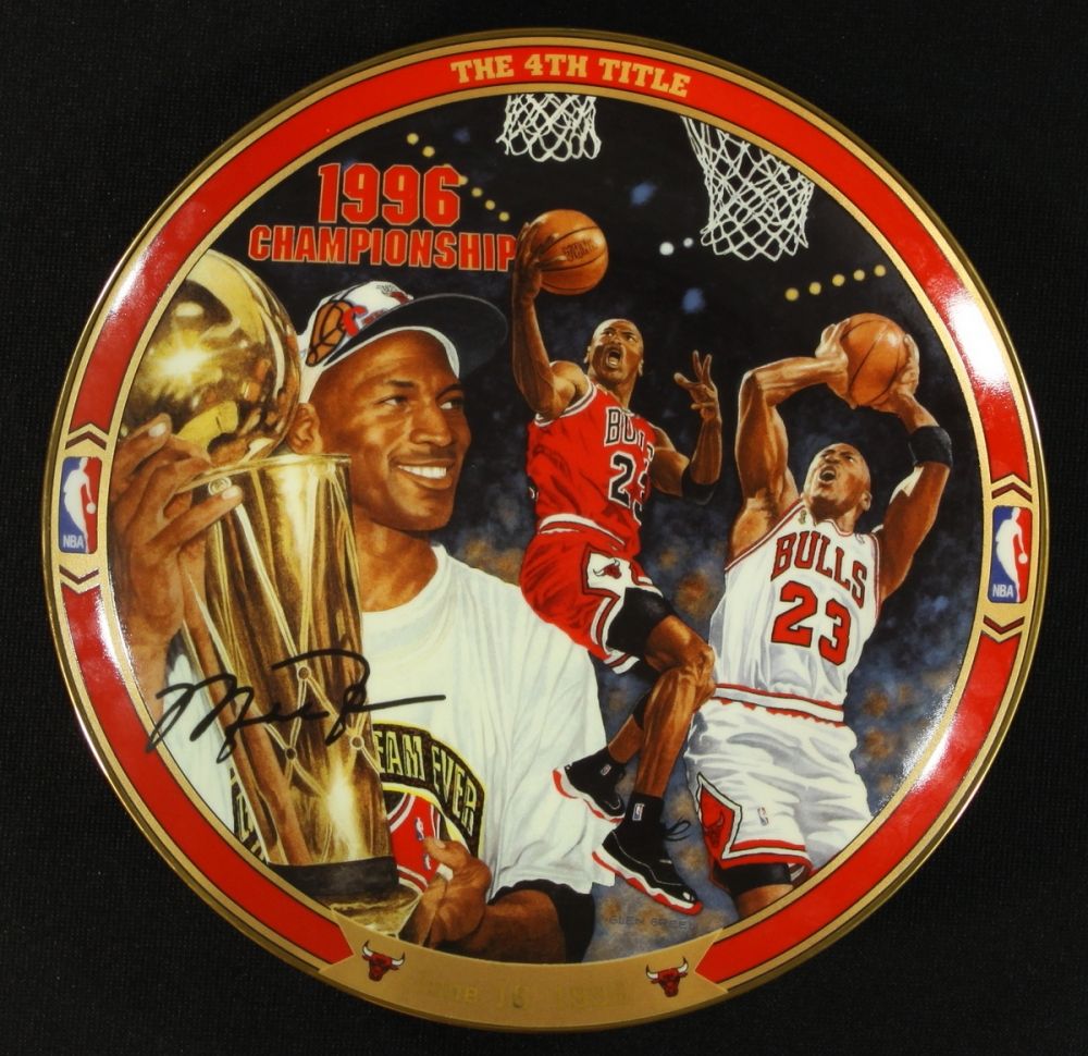 Michael Jordan Limited Edition 8" UDA Bradford Exchange Commemorative
