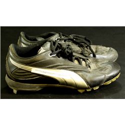 Brian Henderson Signed Game-Used Cleats (PA LOA)