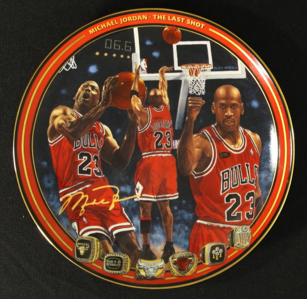 Michael Jordan Limited Edition 8" UDA Bradford Exchange Commemorative