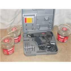 SENCO  DS200 SCREW GUN WITH 3000 SCREWS