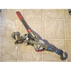 COME~A~LONG WITH 2 EXTRA HOOKS