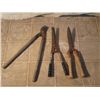 Image 1 : LOPPERS AND 2 HEDGE CLIPPERS