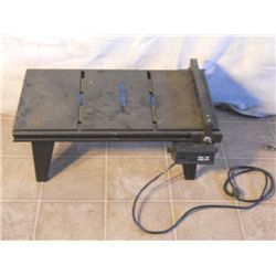 TABLE THAT MOUNTS SKILL SAW UNDERNEATH