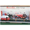 Image 1 : 1950's Snap-On Tools Garage; 1:24 Scale Vehicle Display; Vehicles Not Included