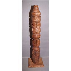 NORTHWEST COAST TOTEM POLE