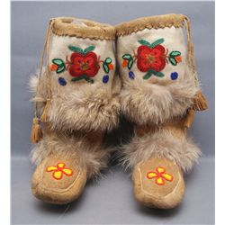 ESKIMO HIGH-TOP MOCCASINS