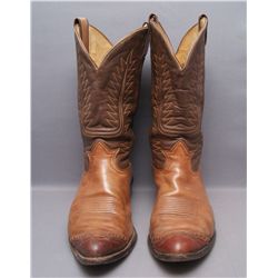 PAIR OF COWBOY BOOTS