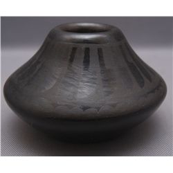 SANTA CLARA POTTERY JAR