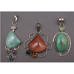 3 PENDANTS