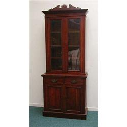 Victorian walnut bookcase, fitted a pair of g