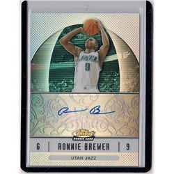 2006-07 Topps Finest Refractor Ronnie Brewer Autographed Rookie Card