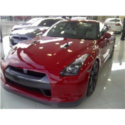 SOLD 890K: Nissan Skyline GTR