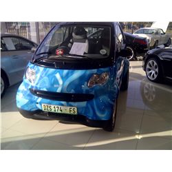 SOLD 41K: Smart Pure '03
