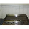 Image 2 : NICE LARGE SOUTHBEND 5 BURNER GRILL
