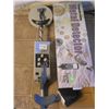 Image 1 : FAMOUS TRAILS METAL DETECTOR
