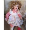 Image 5 : COICE OUT~~ 4 PORCELAIN COLLECTOR DOLLS
