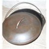 Image 1 : LODGE U.S.A Cast Iron Dutch Oven