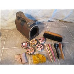 Portable Shoe Shiners Kit, Foot Stool, Brushes,