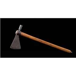 Plains Pipe Tomahawk