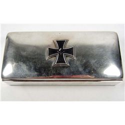 GERMAN NAZI OFFICERS DESK CIGARETTE CASE W/ AN IRON CROSS ON THE LID