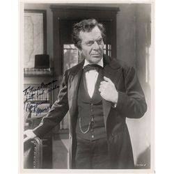 Raymond Massey