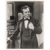 Image 1 : Raymond Massey