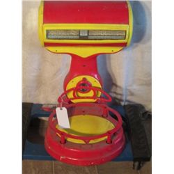 Prestine Red And Yellow Meat Scale