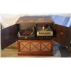 Image 3 : Working Phonograph Machine