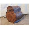 Image 1 : Wicker Sewing Basket