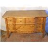 Image 1 : Small Antique 3 Drawer Dresser