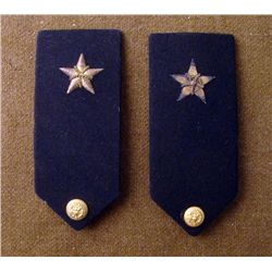 PAIR OF WWII NAVY SHOULDER BOARDS SINGLE BULLION STARS