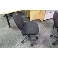 BLACK STENO CHAIR