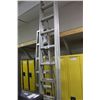 Image 1 : ALUMINUM EXTENDABLE LADDER