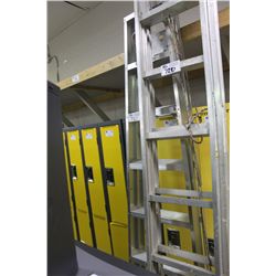 ALUMINUM FOLDING LADDER
