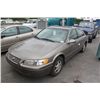 Image 1 : 1999 GOLD TOYOTA CAMRY LE 4DR SDN 213,972KM 2.2L