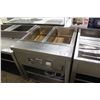 Image 1 : WELLS 2 TRAY WARMING COUNTER