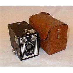 Brownie camera with bag, Target six-20, made